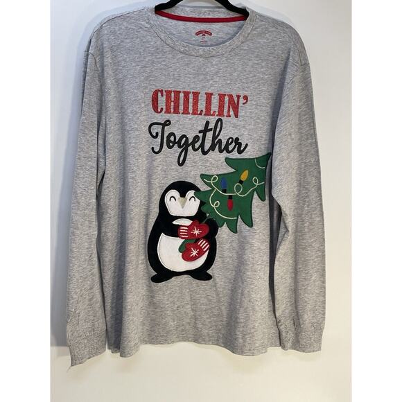 Holiday Time Unisex Top L Christmas Chillin Together Penguin & Tree Long Sleeve - Picture 1 of 6
